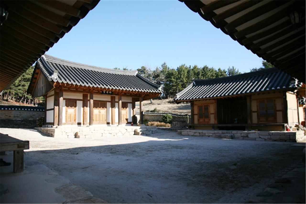 גייאונגג'ו Dobong Seodang מראה חיצוני תמונה